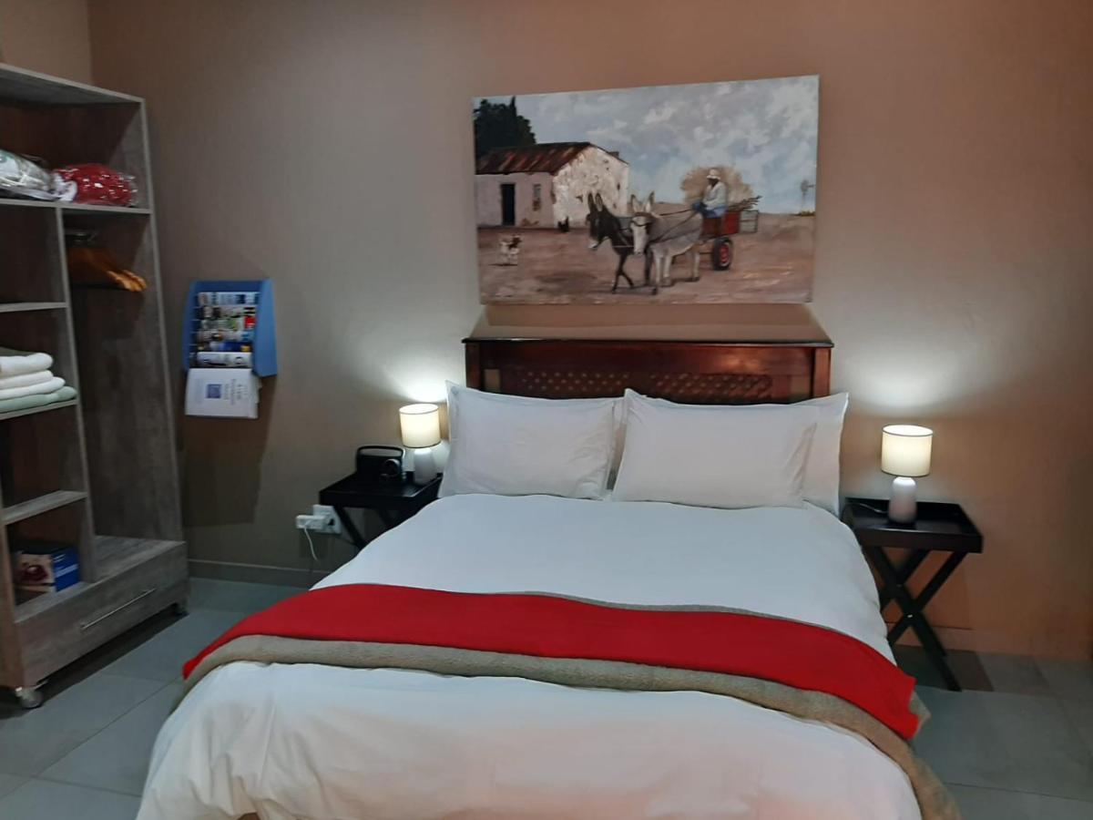 A Little Guesthouse Bloemfontein Ngoại thất bức ảnh
